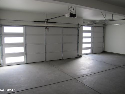 11820 25th Pl, Phoenix AZ 85008-2733 exterior