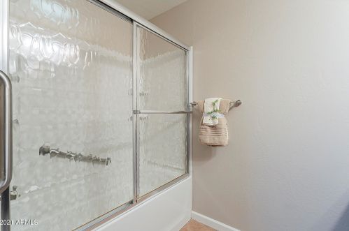 3009 Anderson Dr, Phoenix AZ 85053-1812 exterior