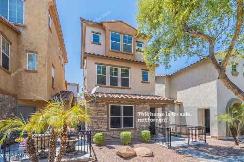 2020 78th Ave, Phoenix AZ  85035-5130 exterior