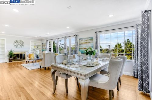 1225 Sandelin Ave, San Leandro CA  94577-3956 exterior