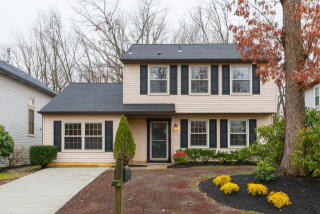 8 Windingbrook Dr, Waterford Township, NJ 08004-2902