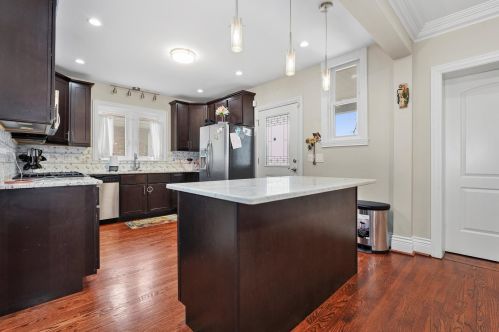 2115 Ridgeland Ave, Forest View IL 60402-2032 exterior