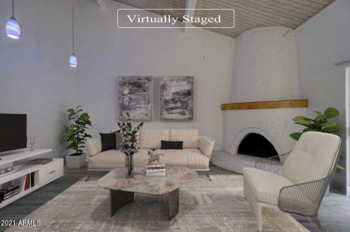 2911 Christy Dr, Phoenix, AZ 85029-4531