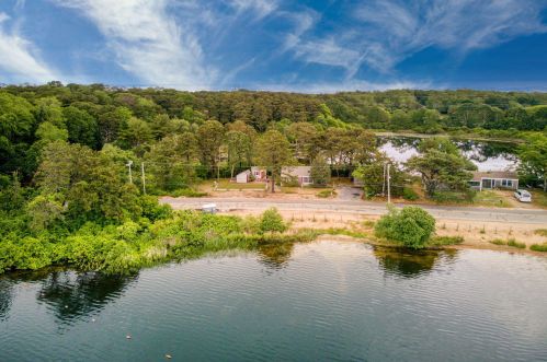 280 Great Pond Rd, Eastham MA  02642-2402 exterior