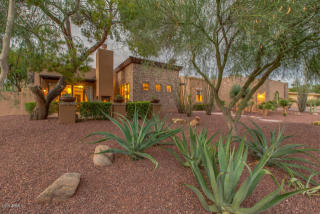 4120 Palo Verde Dr, Phoenix, AZ 85019-1833