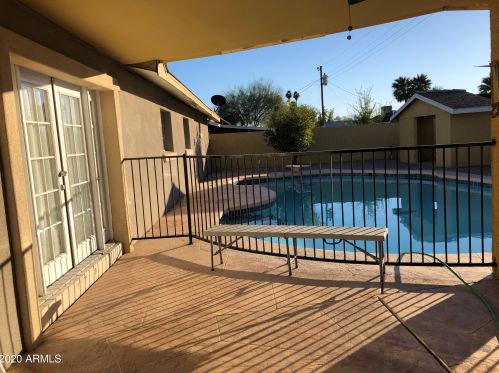 4036 76 Ave, Phoenix AZ 85033-1237 exterior