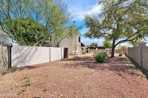 1110 Belmont Ave, Phoenix AZ 85051-6765 exterior