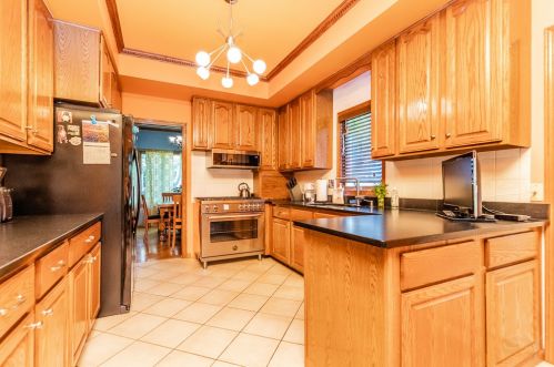 3132 Wenonah Ave, Forest View IL 60402-2952 exterior