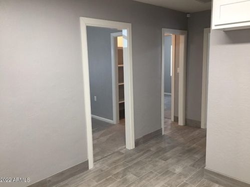 4115 18 Dr, Phoenix AZ 85007-2431 exterior