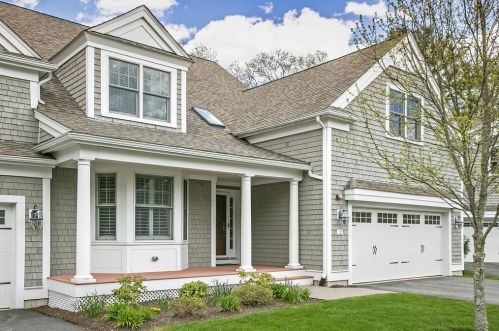 239 Washington St, Hingham MA 02061-1760 exterior