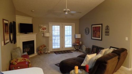 1103 Powerhouse Ln, Louisville, KY 40242-3713