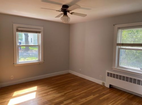 109 Pine Grove St, Needham MA  02494-1716 exterior