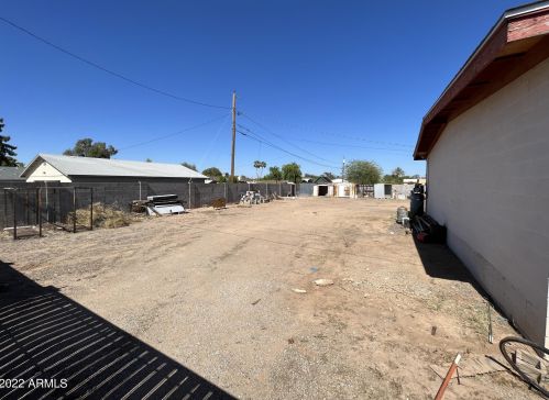 3002 Charter Oak Rd, Phoenix AZ 85032-7449 exterior