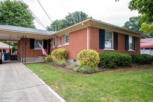 8105 Judge Blvd, Louisville KY  40219-3916 exterior