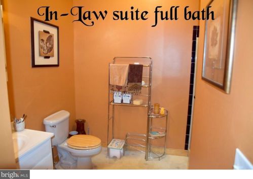 1910 Jacksonville Jobstown Rd, Columbus NJ 08022-9510 exterior