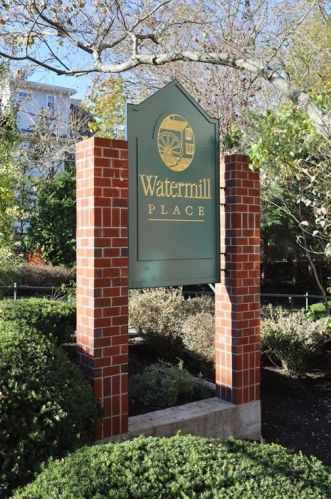 1 Watermill Pl, Arlington MA 02476-4140 exterior