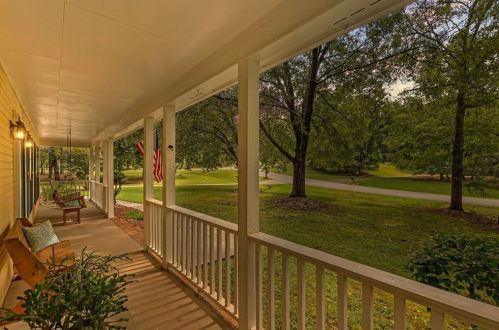 110 Pond Dr, Stockbridge GA 30281-5192 exterior