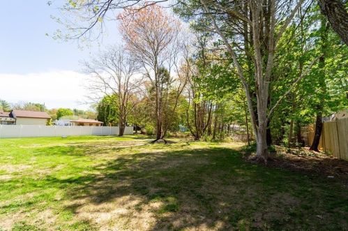 4 Birch Ave, Taunton MA  02718-1403 exterior