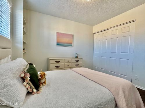 2908 Corrine Dr, Phoenix AZ 85029-1937 exterior