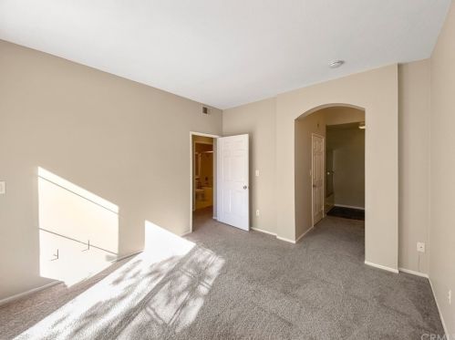 8070 Treeview Ct, Anaheim CA 92808-1553 exterior