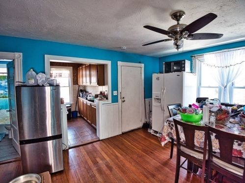 200 Essex St, Fall River MA 02720-2998 exterior