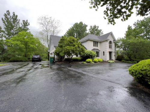 1240 131 Ct, Lemont IL exterior