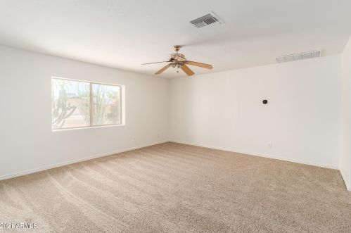 2833 Cheryl Dr, Phoenix AZ  85028-4409 exterior