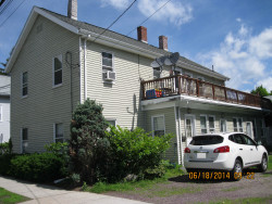 223 River St, Newton MA 02465-1433 exterior