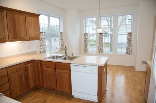 6 Tinsdale Dr, Acton, MA 01720-5864