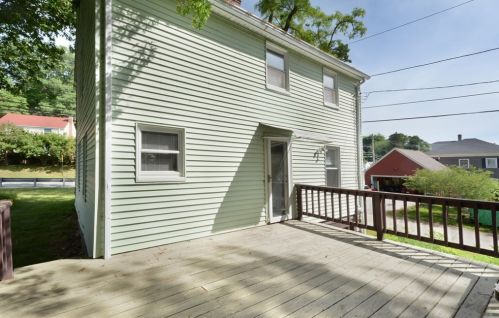 282 June St, Worcester MA 01602-3257 exterior