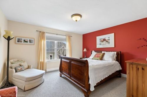 21 Winterberry Way, Norfolk MA 02056-1834 exterior