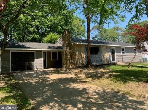 29 Williams Ave, West Deptford, NJ 08096-5596