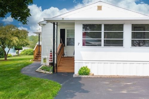 7 Meeting House Rd, Taunton, MA 02780-1191