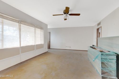 4122 Edgemont Ave, Phoenix AZ 85035-1715 exterior