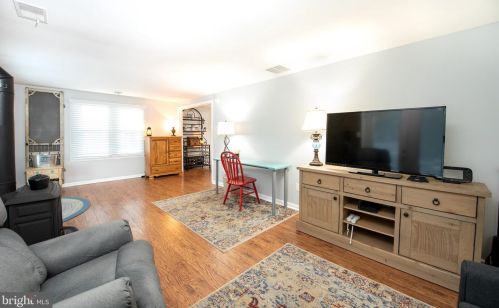 6605 Windsor Ct, Columbia MD 21044-4102 exterior