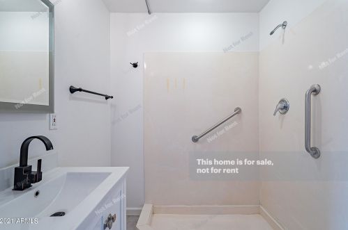 18824 30th St, Phoenix AZ  85050-3412 exterior