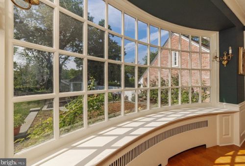 605 Delaware St, West Deptford NJ  08096-1576 exterior