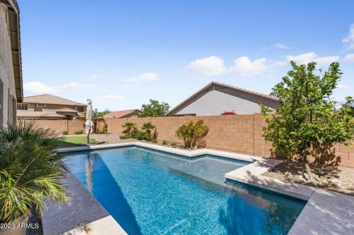 2934 Carson Rd, Phoenix AZ  85041-6339 exterior