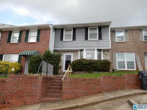 2574 Hampstead Dr, Birmingham AL  35235-2089 exterior