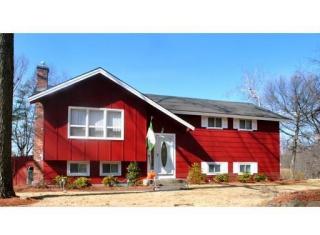 26 Cayuga Dr, Hudson, MA 01749-3105