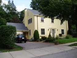 80 Hillside Ave, Newton, MA 02465-2544