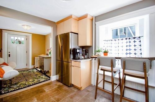 319 Shrewsbury St, Holden MA  01520-2145 exterior