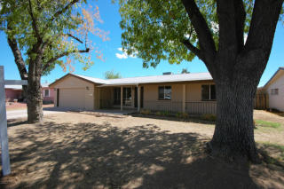 3151 Redfield Rd, Phoenix, AZ 85053-5735