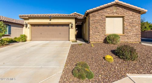 4442 Angela Dr, Phoenix AZ  85032-9232 exterior