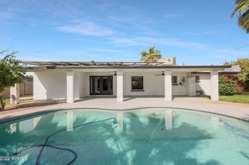 519 El Camino Dr, Phoenix AZ 85051-4627 exterior