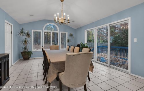 6 Pitney Ln, Jackson Twp NJ 08527-2933 exterior