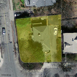 2121 Commonwealth Ave, Newton MA  02466-1901 aerial view