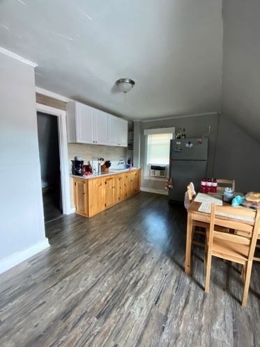 501 Bay St, Taunton MA 02780-1871 exterior