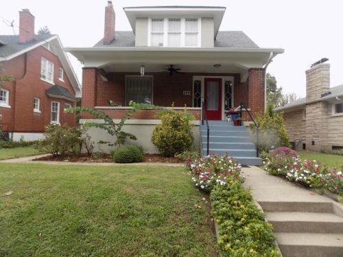 2131 Wrocklage Ave, Louisville, KY 40205-2114