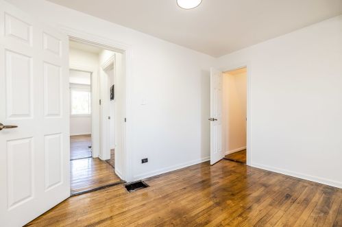 2642 Kenilworth Ave, Forest View IL 60402-2211 exterior